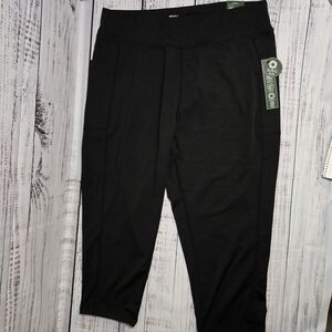 RAG Plus Women’s Size 2X Active 21” Capri Leggings w/ Phone Pockets Black